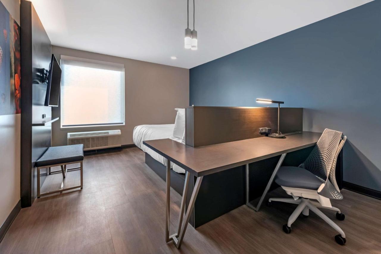 King Room,1273065550:JPEG