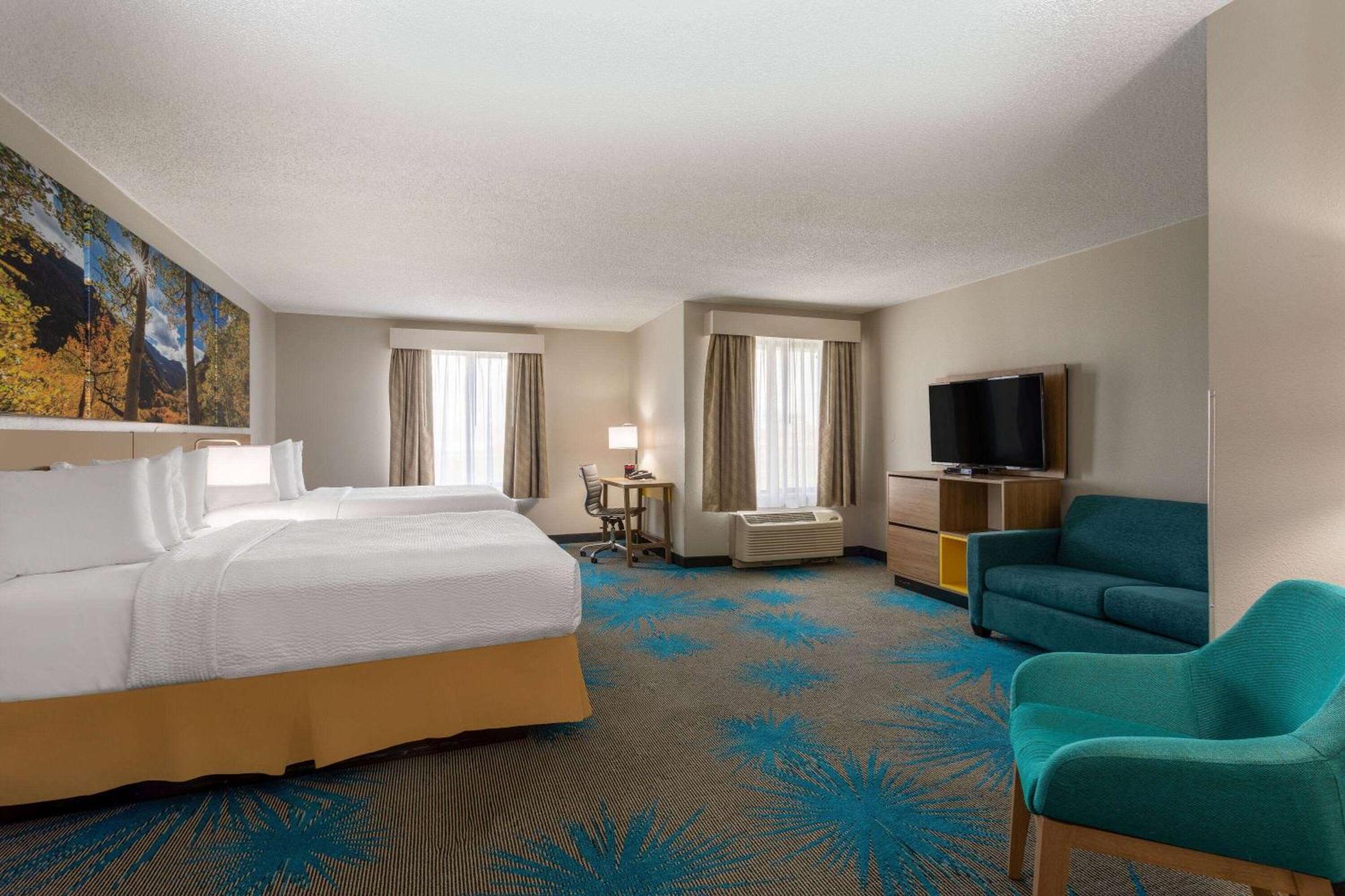 Studio Suite with 2 Queen Beds,  Non-Smoking,1709460471:JPEG