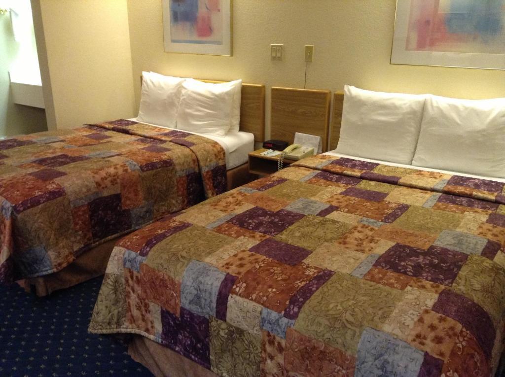 Double Room Two Double Beds