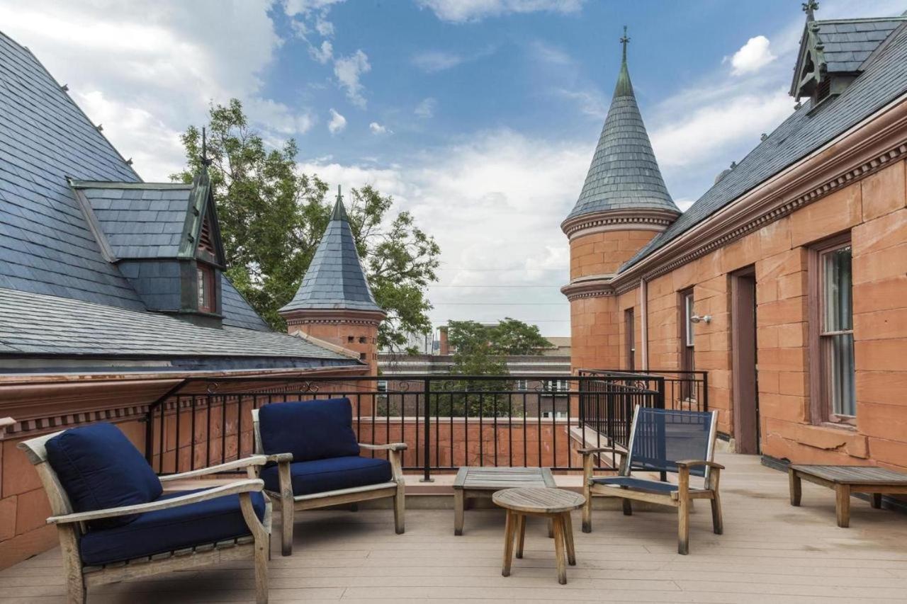 Superior King Suite with Balcony