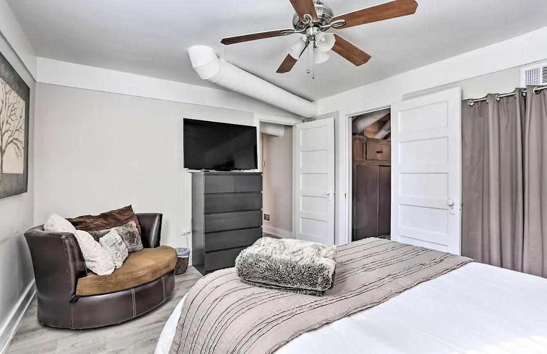 Stellar Home With Fireplace, 4 Mi To Downtown!-1