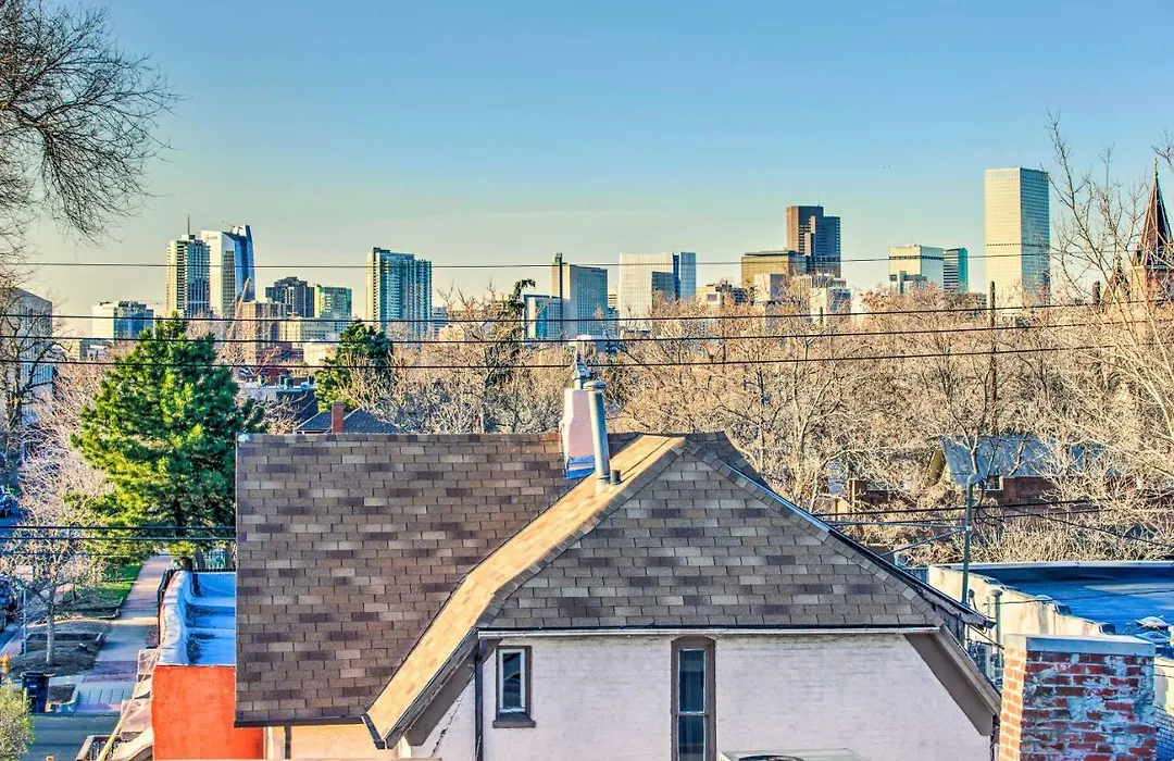 Townhome With Rooftop Deck Mtn And City Views!-1