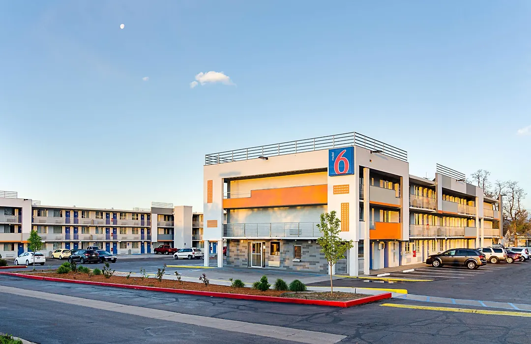 Motel 6- Denver, Co Downtown-1