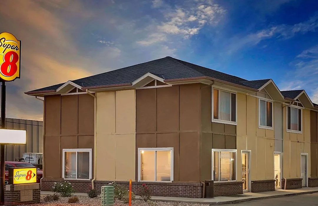 Super 8 By Wyndham Denver Central-1