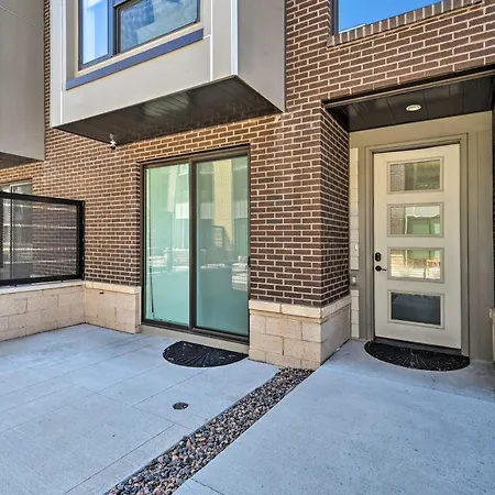 Denver Townhome With Rooftop Deck Walk To Lake-3