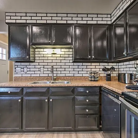 Family-Friendly Denver Home With Yard!-2