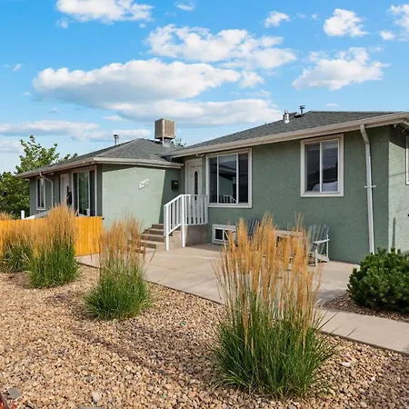 Apt Close To Empower Field Pepsi Center & More-3