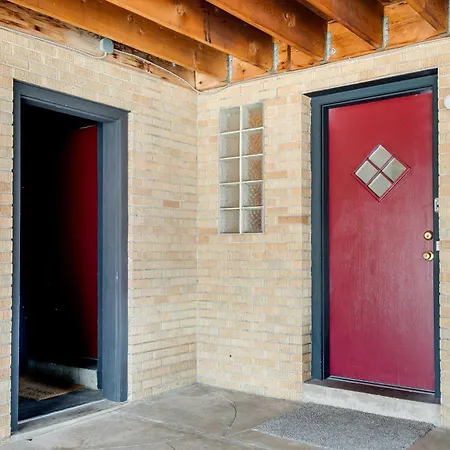 3 Mi To Denver Zoo Cherry Creek Duplex!-3