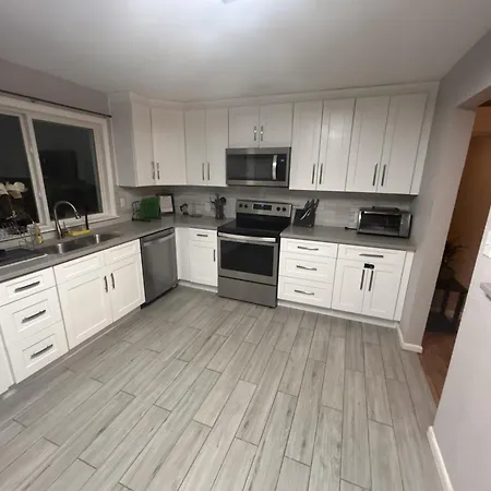 2Br 1 Bath Upstairs Ac Wd Barnum West Near Belmar-2